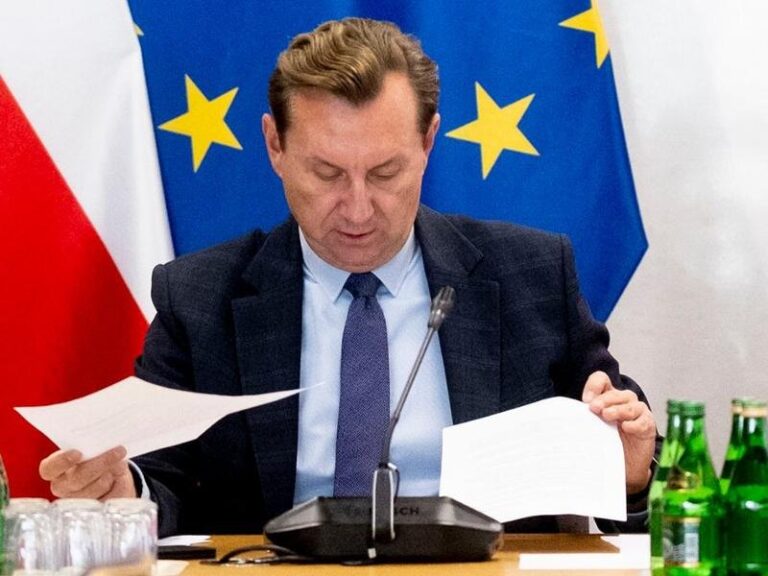 Rafał Komarewicz podczas posiedzenia podkomisji w Sejmie